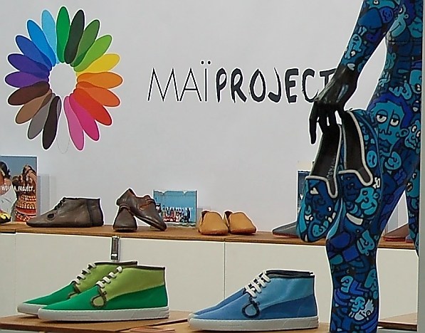 MaiProject Boots oder Sneaker kaufen und gleichzeitig spenden